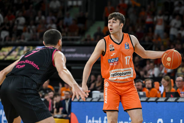 回顾过去几 回顾过去几